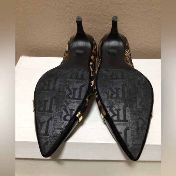 J. RENNE LEOPARD HEELS - Picture 8 of 14